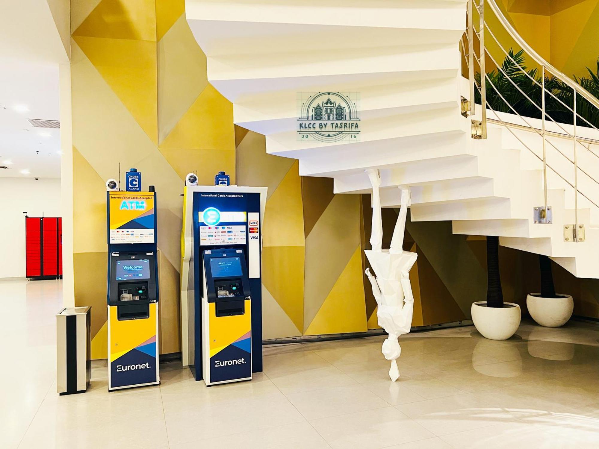 Mercu Summer Suites Klcc By Tasrifa Куала-Лумпур Екстер'єр фото